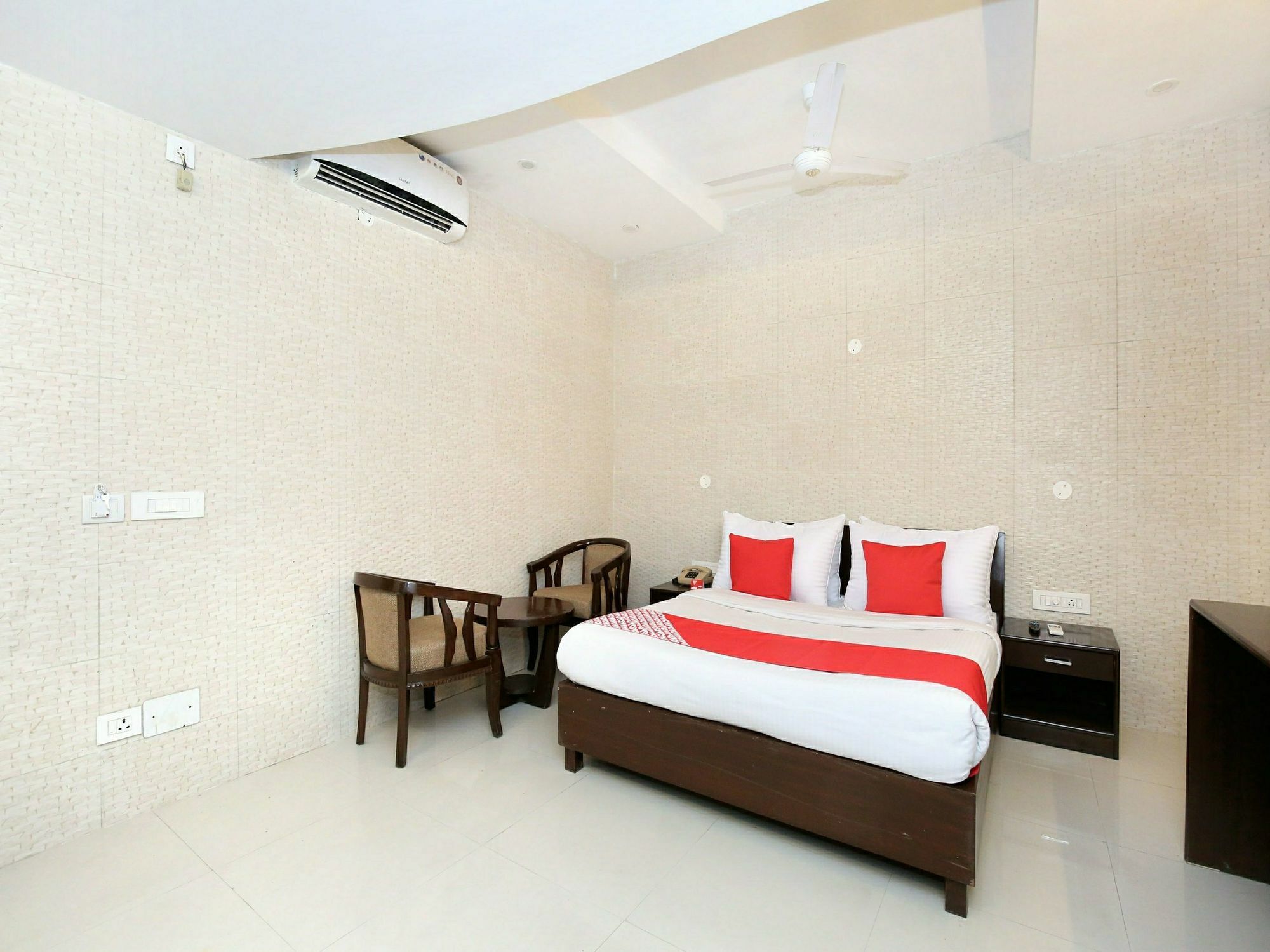 Hotel Oscar Regency 판체쿠라 외부 사진